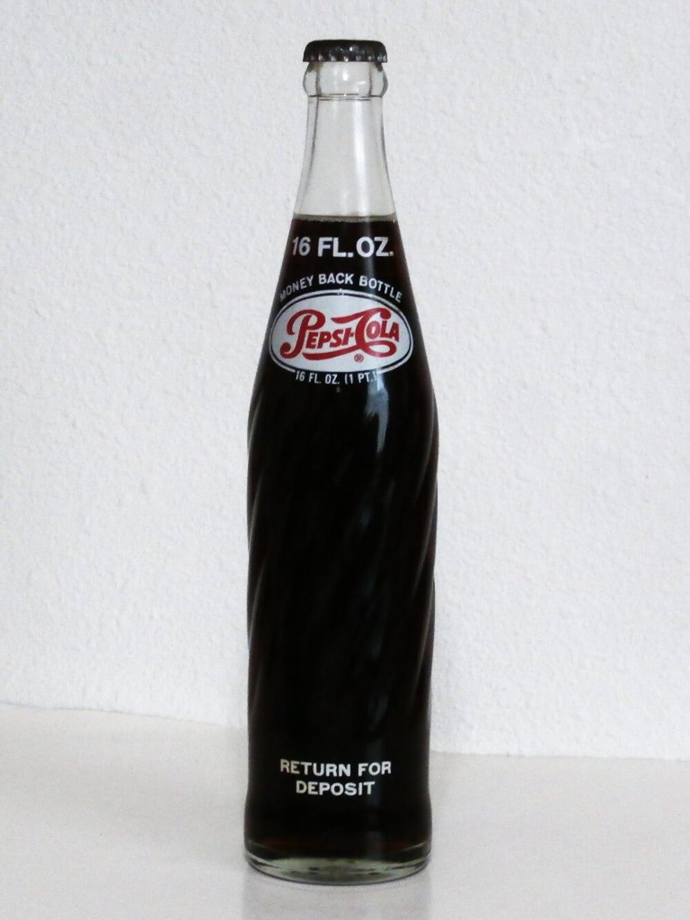 FULL Vintage Pepsi-Cola 16 Oz Sealed, ONE PINT Clear Glass SODA Bottle